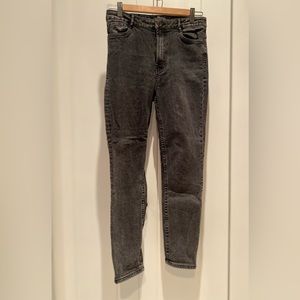Zara Trafulac denimwear jeans